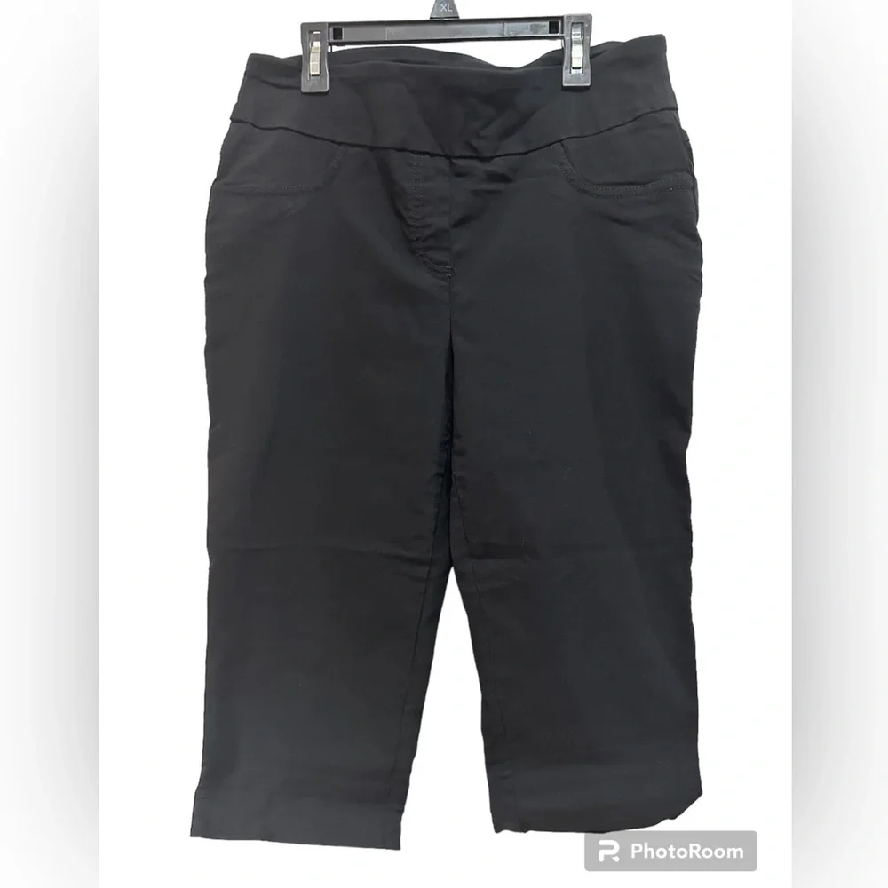 BLACK CAPRI SIZE 10 - Picture 1 of 4